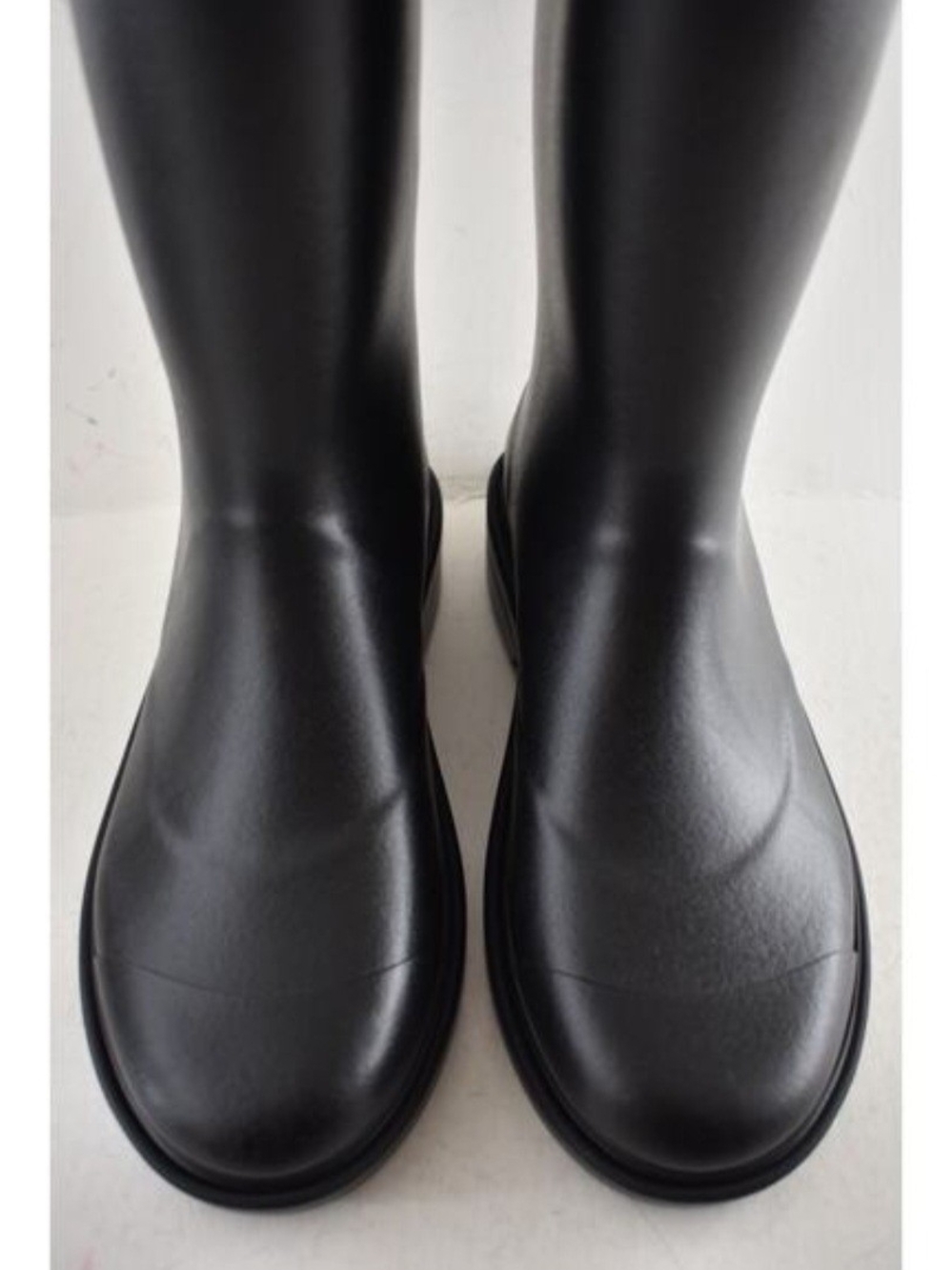 CHANEL Black Rain Boots with CC Logo - Picture 8 of 9